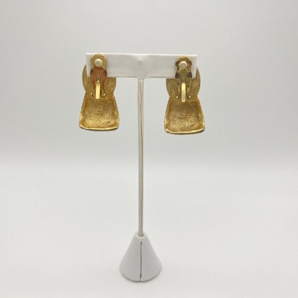 Vintage 80s Gold Curved Large Black Cabochon Statement Clip On Earrings - Picture 6 of 10